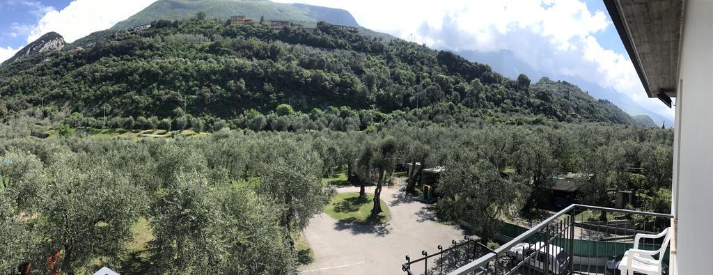 Albergo Bar Ristorante Alla Rama Malcesine Exterior foto